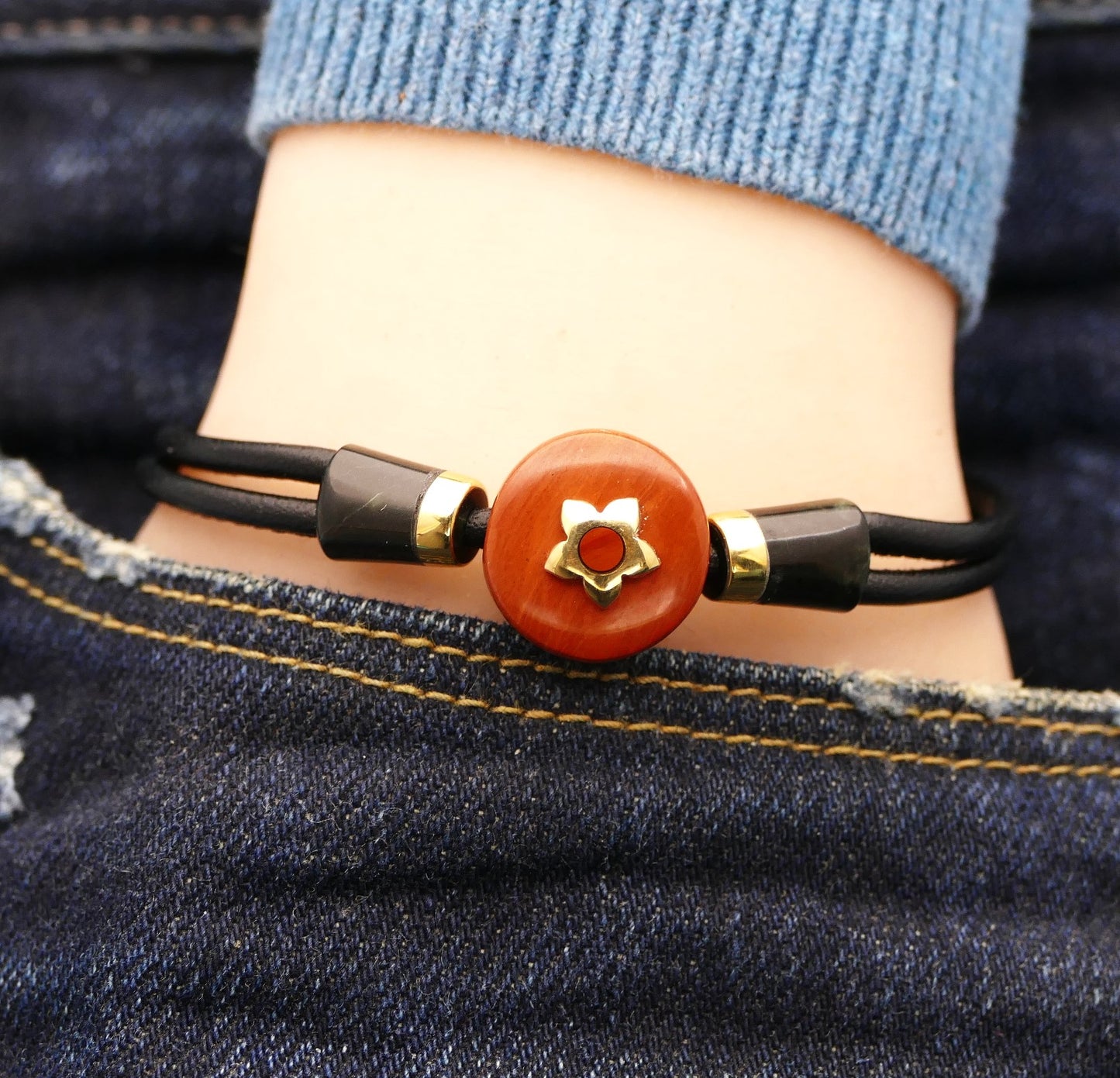 Lederarmband mit Naturstein