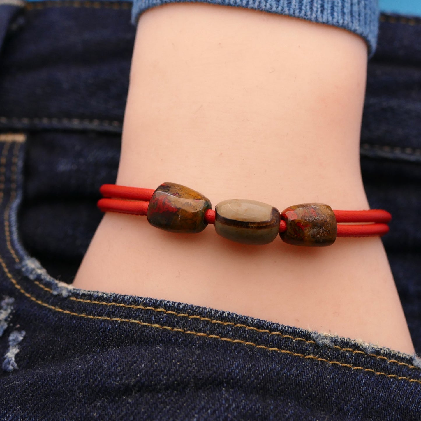 Lederarmband mit Naturstein