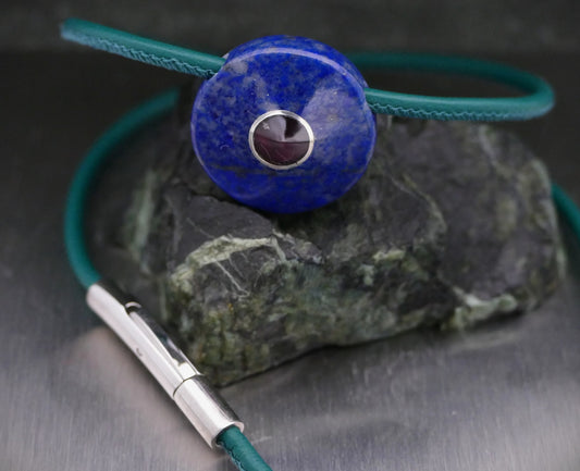 Halskette mit Lapislazuli, Rhodolit-Granat in AAA-Qualität, personalisierter Schmuck