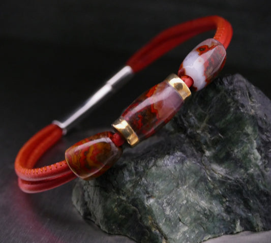 Lederarmband mit Naturstein