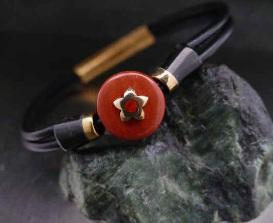 Lederarmband mit Naturstein