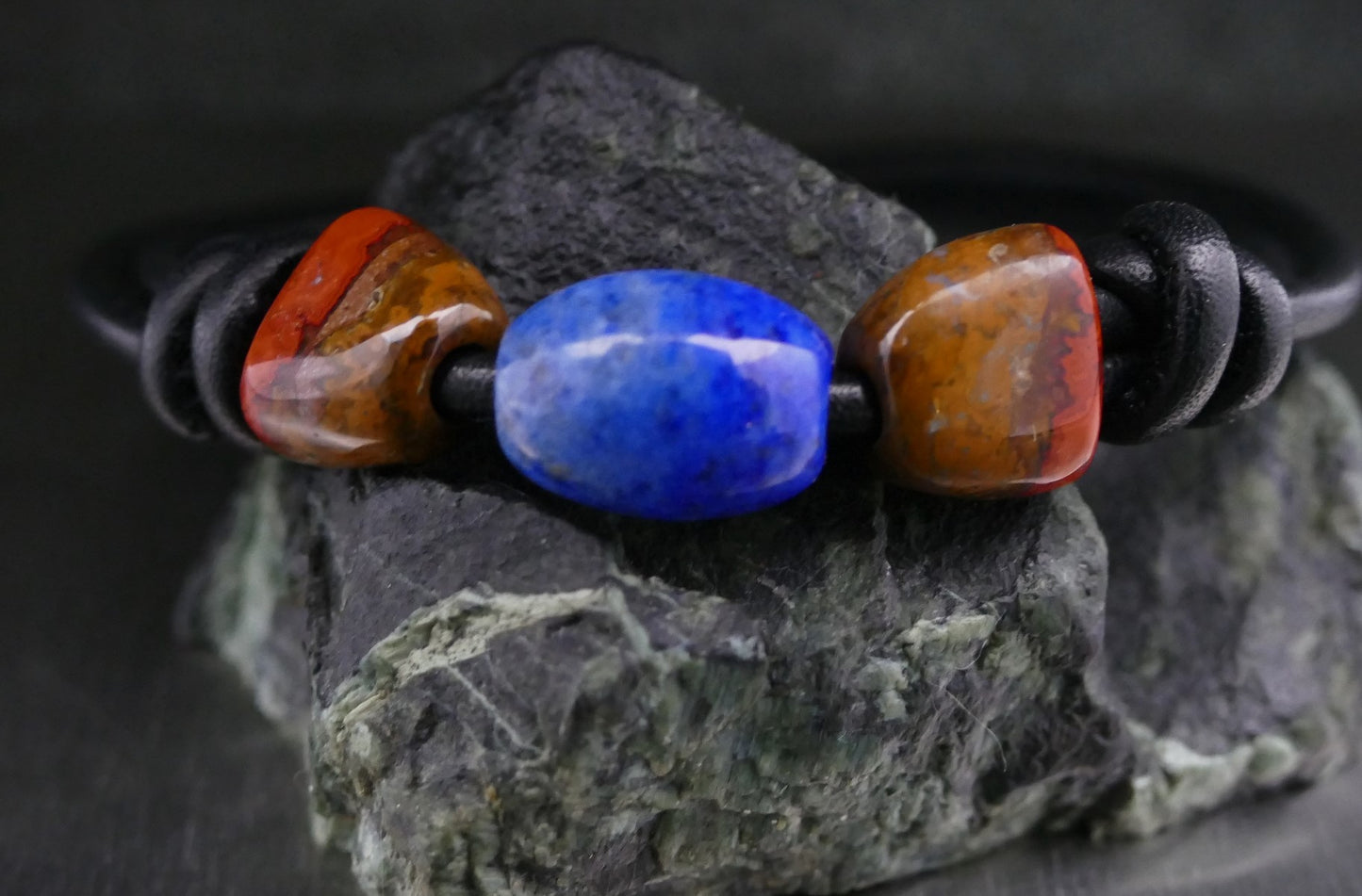 Nappalederarmband mit 100 % Naturstein