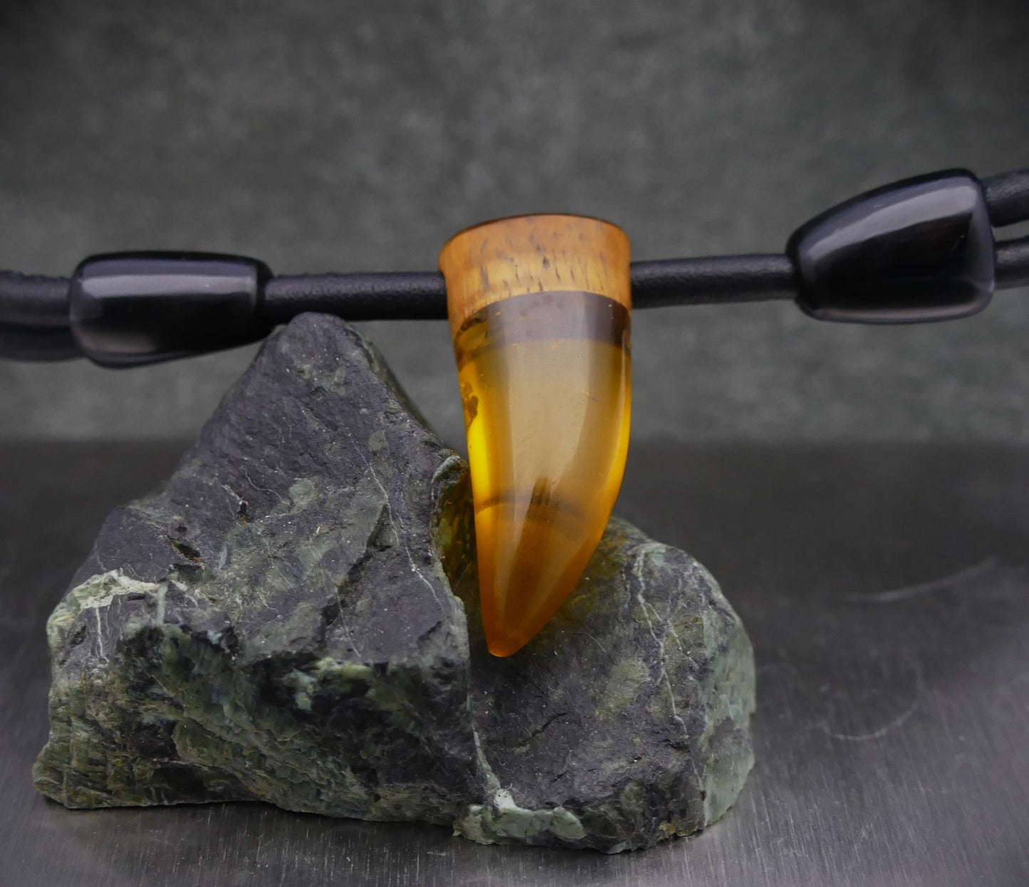 Nappa leather necklace with natural stones – Amber, Tiger's Eye