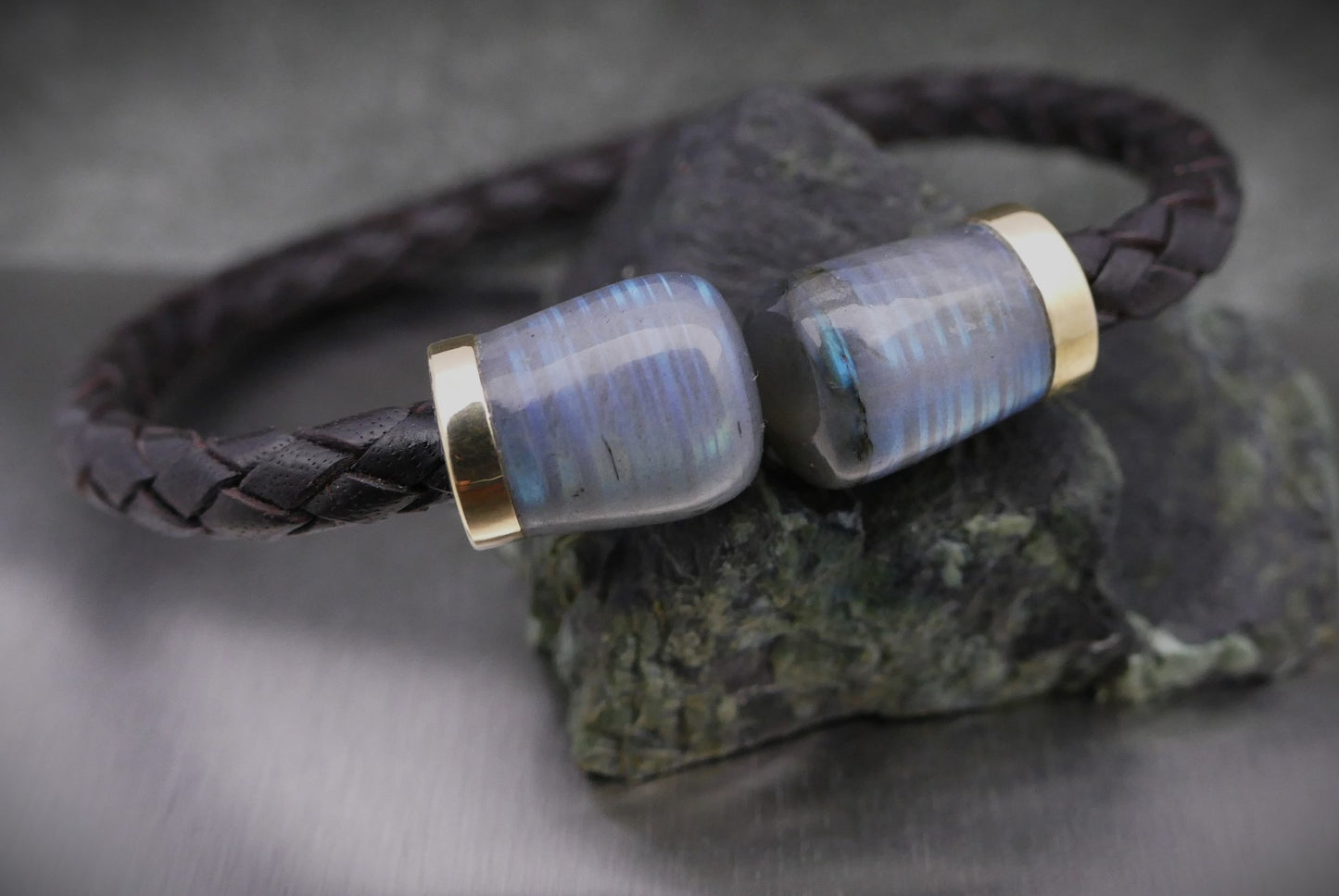 Braided leather bracelet with labradorite